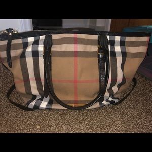 Burberry handbag, no I don’t have the dust bag